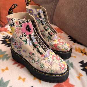 Dr Martens platform boots